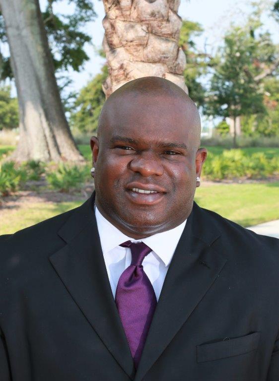 Upload your personal headshot. (Prefer professional)